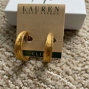 NWT Clip on earrings- hammered gold